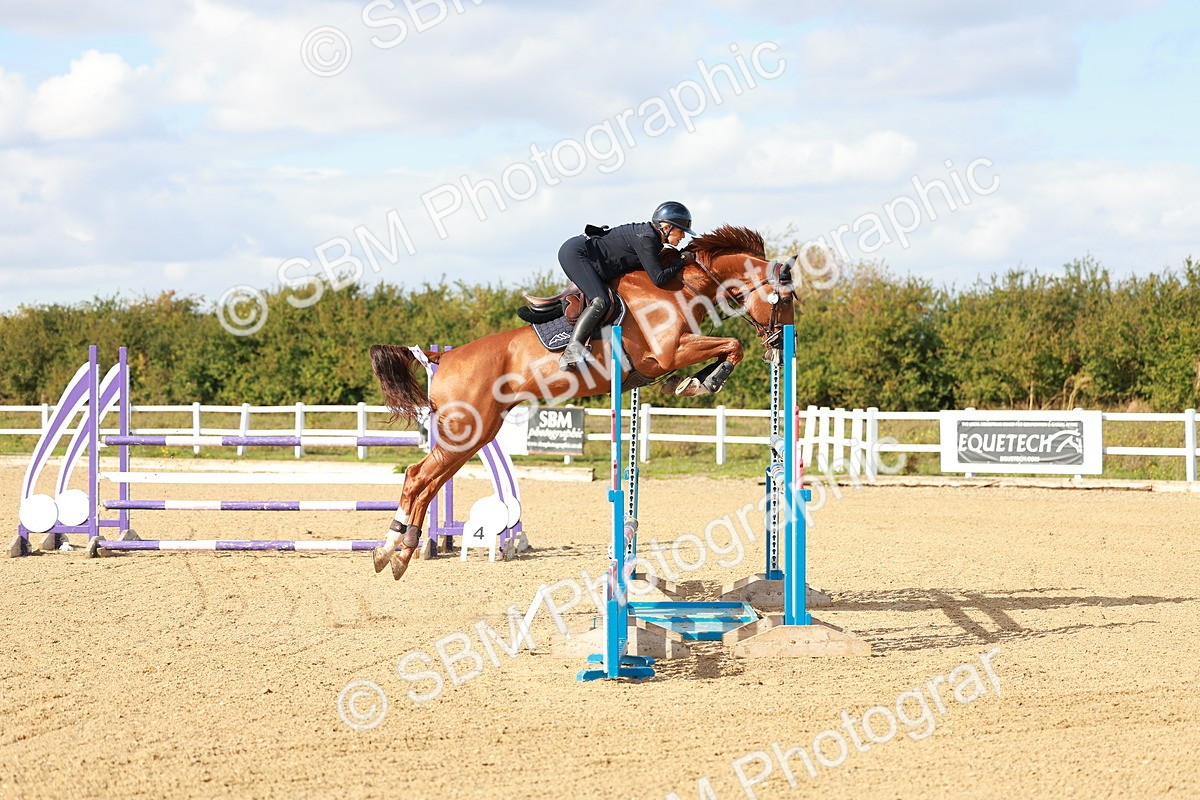 SBM_001875 - Class 5 - Senior Foxhunter - 1.20m