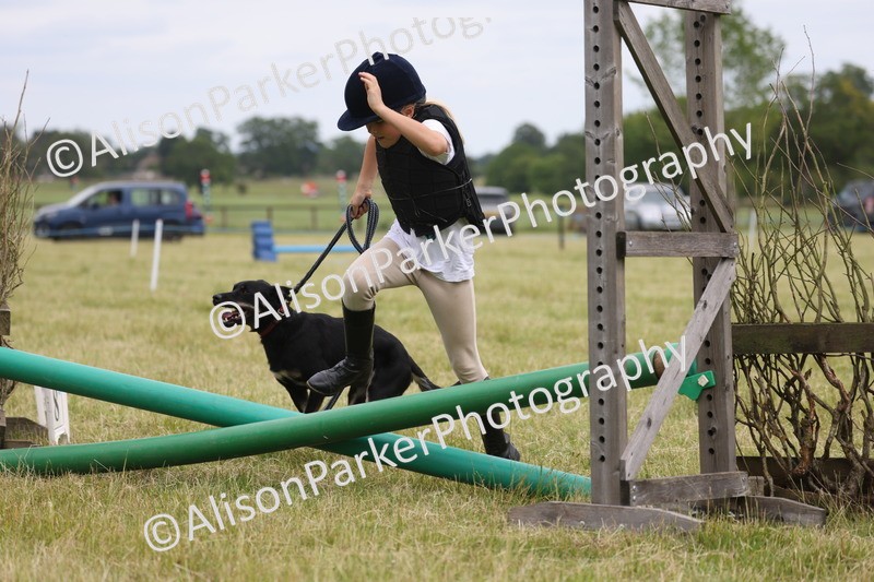 20260614-4401 - Class 25 - Horse and Hound Jumping
