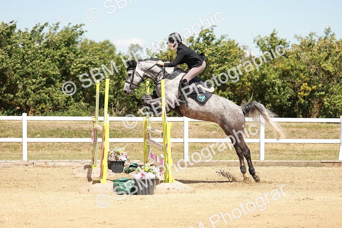 SBM_007485 - Class 3 - Senior Newcomers - 1.10m Open
