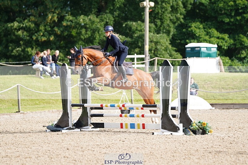 250613A-082930-00954 - Cls 8 85cm Schooling Round