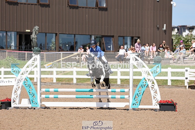 240629A-152446-07110 - Cls 16 11yrs and Under 128cm