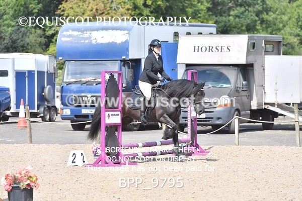 BPP_9795 - CLASS 3 Derby Show Jumping 40CM
