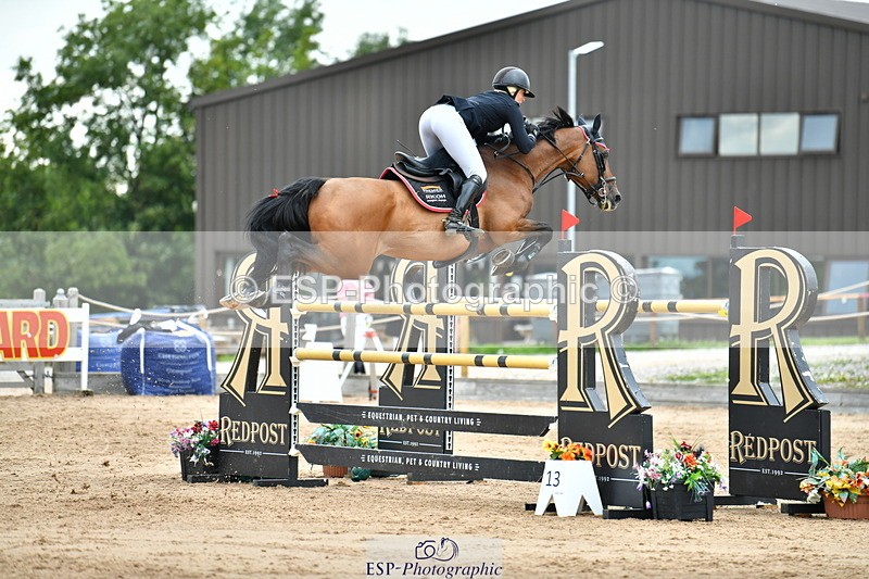 230720A-154338-04007 - Cls 9, 2 Star Big 1.40m Start to break