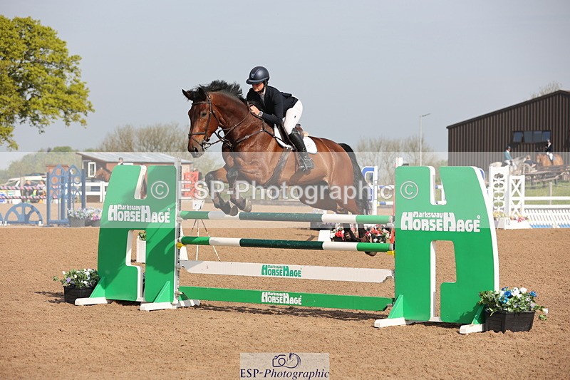 240511A-091023-10948 - Cls 32 Foxhunter