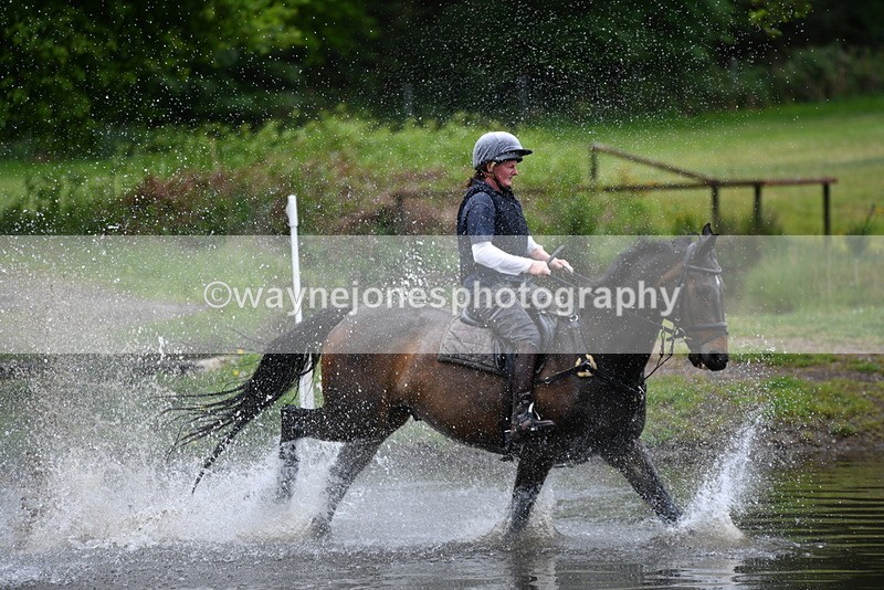 WJ5_5371 - Time 12:04 to 13:05