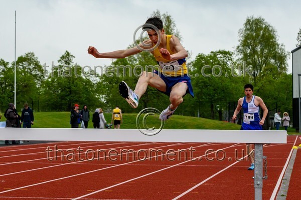 Opener25-918486 - Track Male