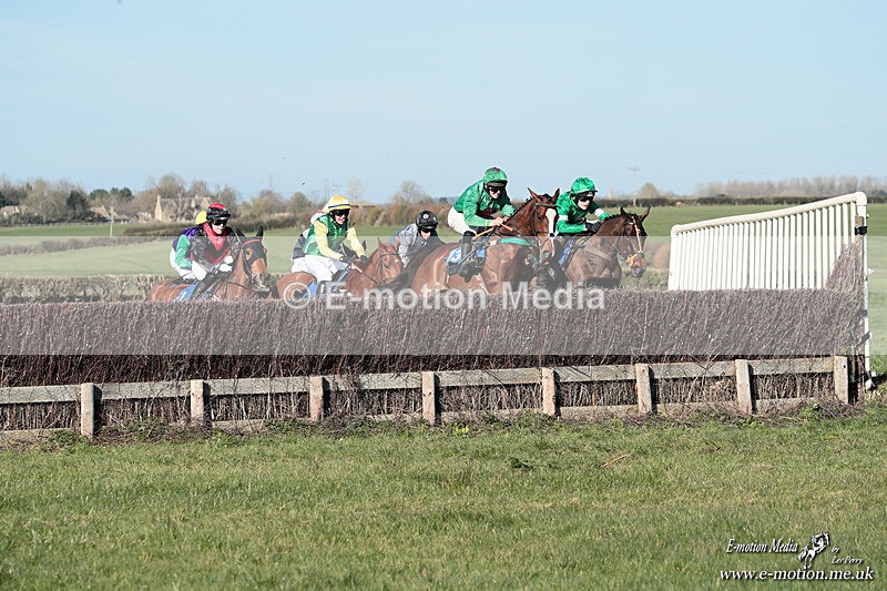PtP 210326 741 - VWH Cirencester Races 21/03/26