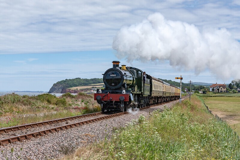 A Grange in full flow - The Lure of Steam Latest Images
