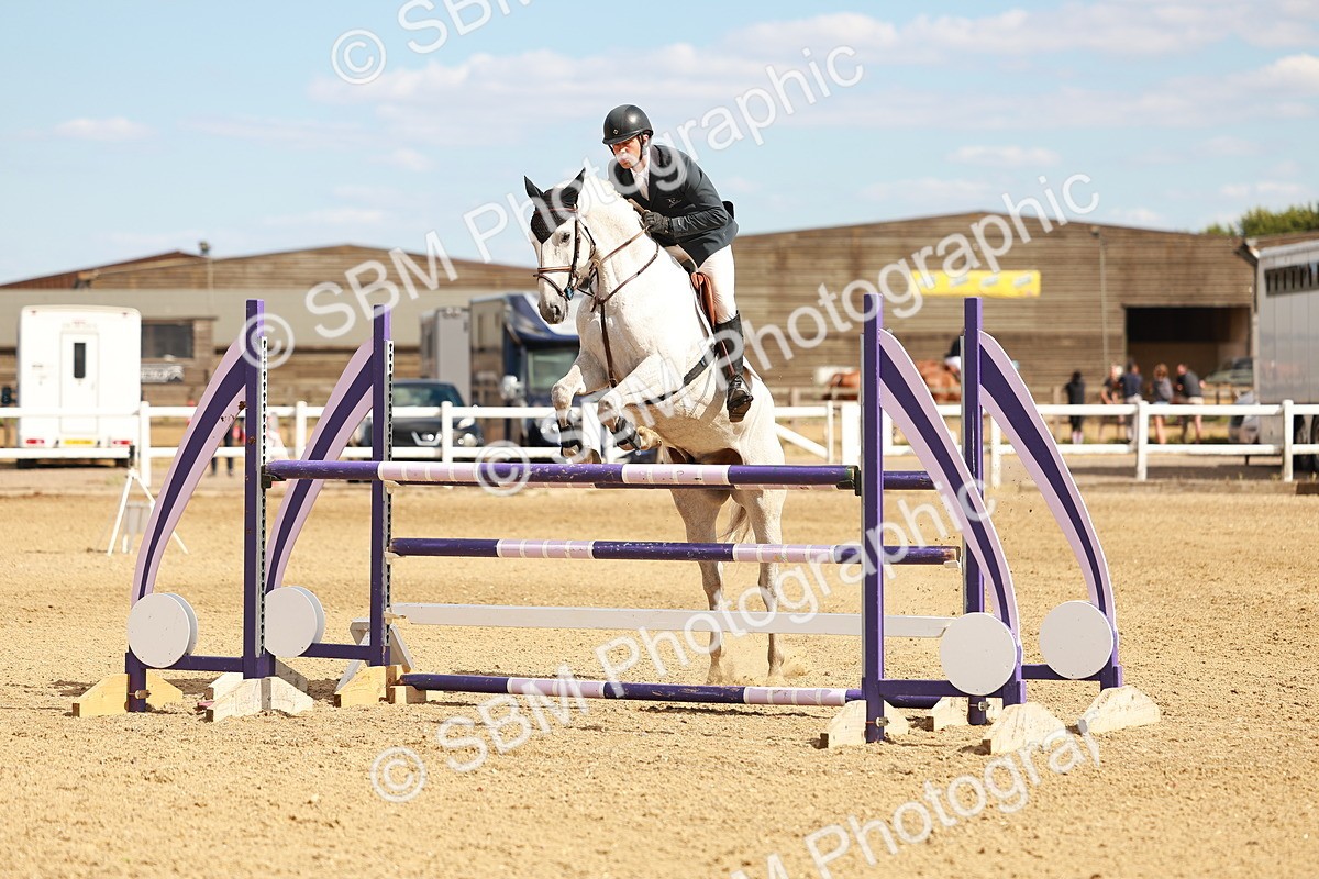 SBM_007350 - Class 5 - Senior British Foxhunter - 1.20m