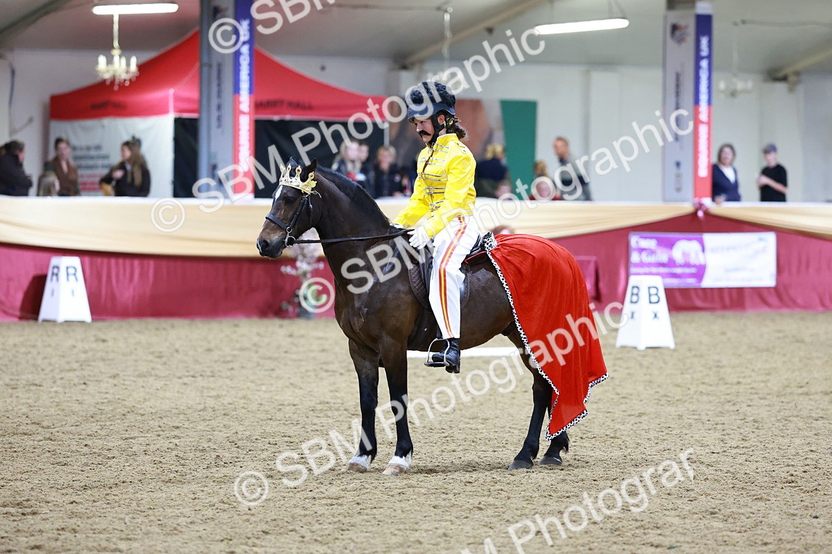 SBM_10335 - Class 62 - Strictly Fancy Dress-Age