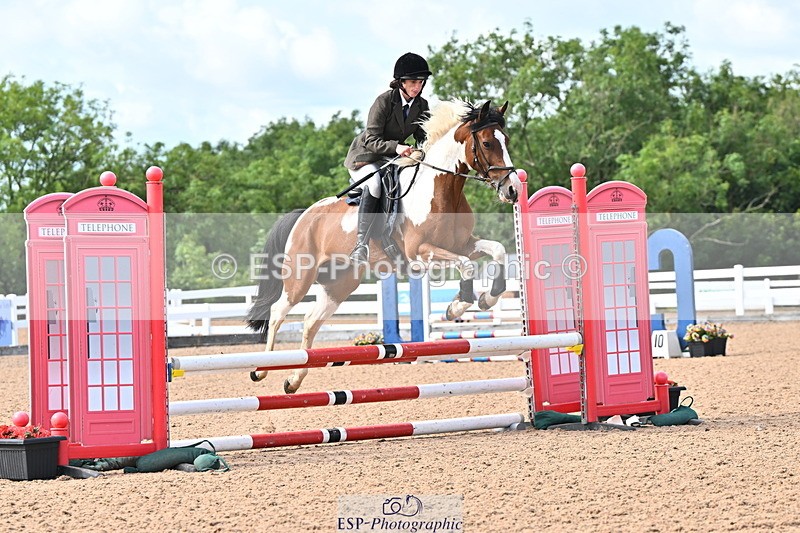 240723A-163939-00197 - 70cm