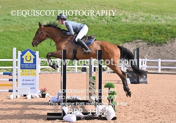 BPP_1952 - CLASS 3 - FRI - Senior British Novice/90cms Open