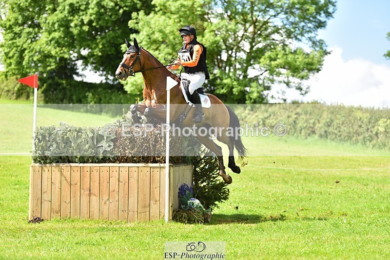 240526-111842-20922 - 450-CEDARMOUNT_CAVALIER-Grace_Cooper