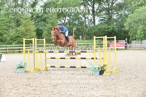 JAC_4224 - CLASS 6 Senior Foxhunter/ 1.20m Open