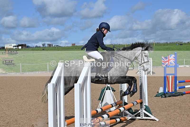 240409A-DSC_0256-01582 - 60cm