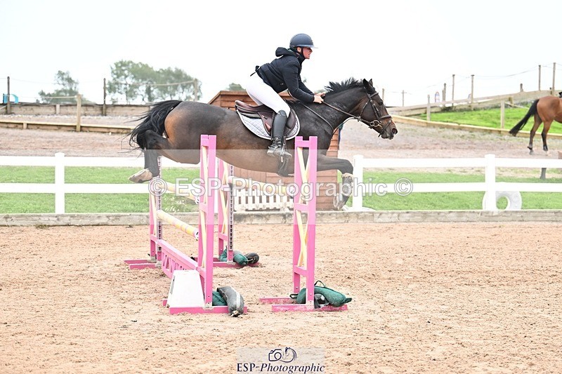 250917-130818-00589 - Cls 4 Newcomers and 1.10m Open