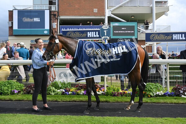 yr21052022r4-42 - Race 4: 3:30pm William Hill Brontë Cup