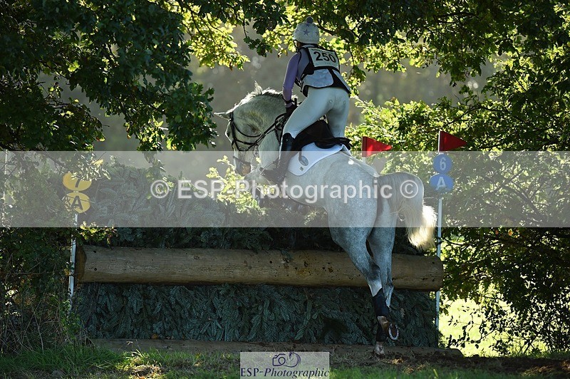 231022-112152-25815 - 250-COOLEY.COUTURE-Gemma.Stevens-XC