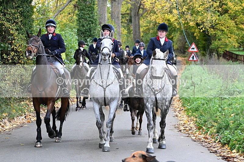 WJ7_7217 - Walk Home..