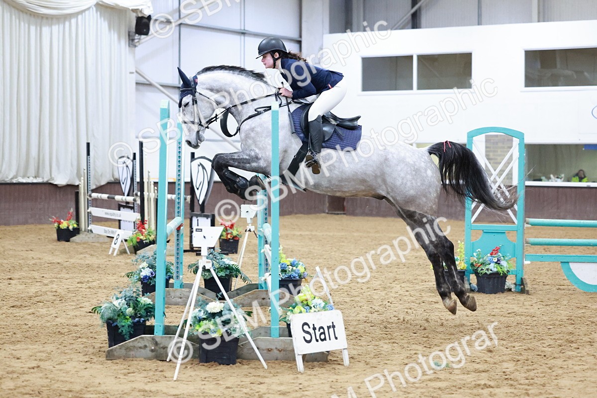 SBM_007405 - Class 24 - Nupafeed Supplements Senior Discovery/ 1m Open