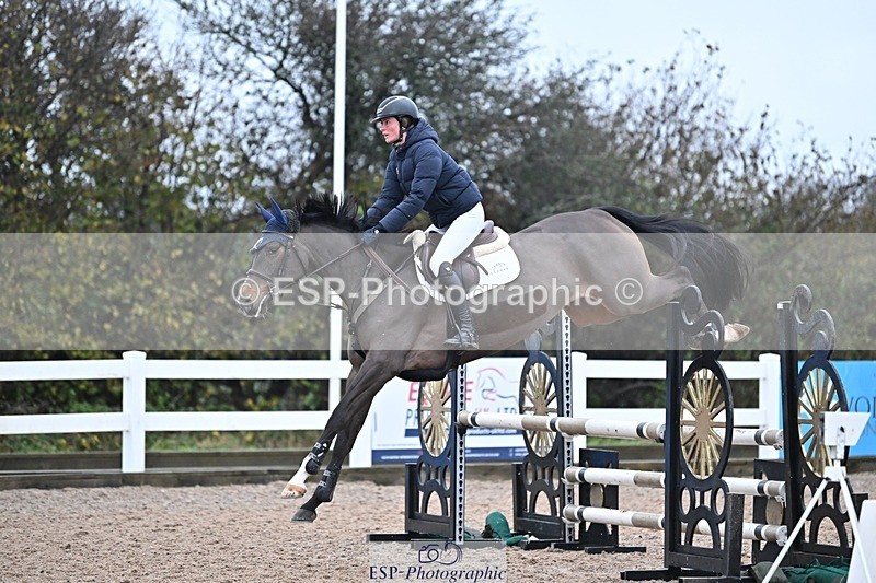 241127-095714-00118 - Cls 01A&B Brit Nov & 90cm Open