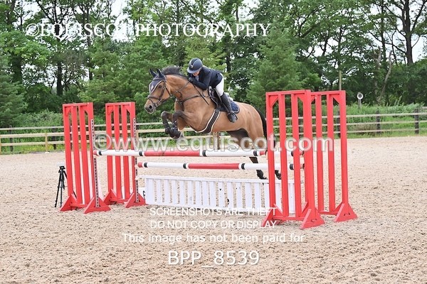 BPP_8539 - CLASS 15 SUN Senior Newcomers/ 1.10m Open