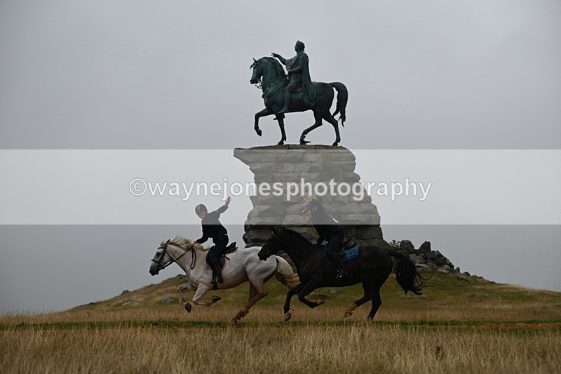 DSC_1414 - Time at Statue 11:54 to 12:12