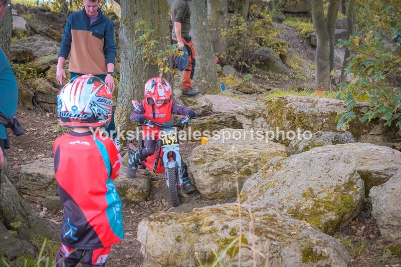 DSCF0460 - Ripon MC Trial 27/09- kids