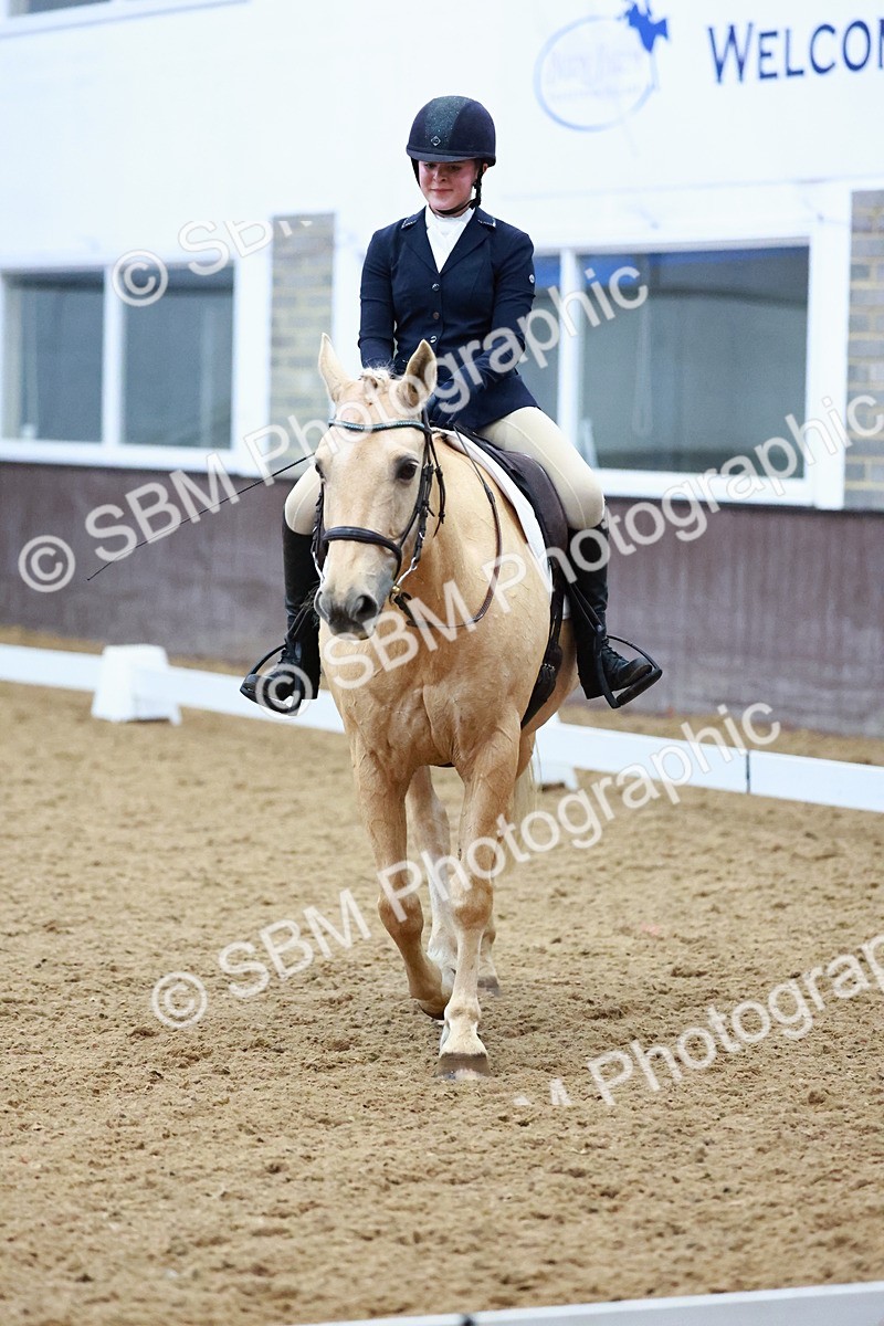 0B8A8325 - Class 5 - Novice 2