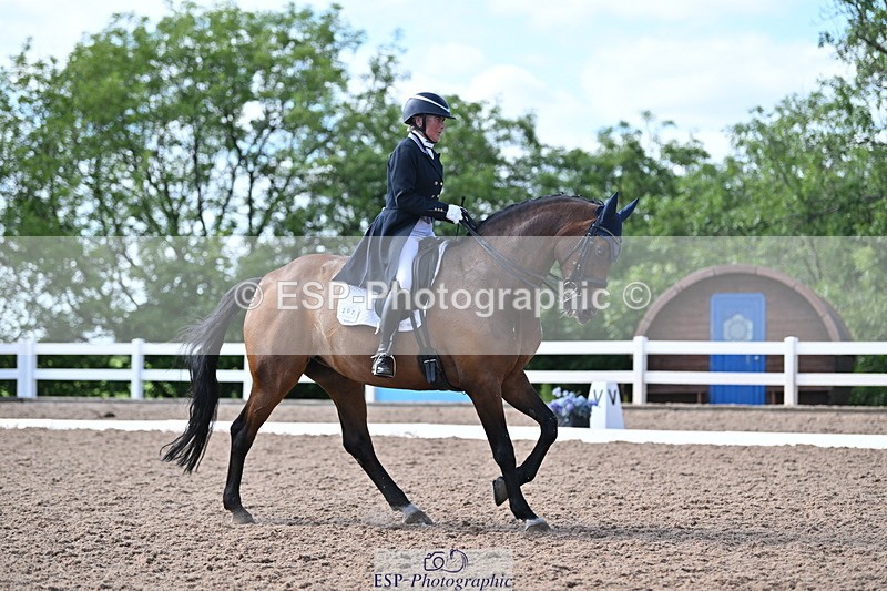 240622A-165829-13018 - Cls 42 BD FEI Intermediate II