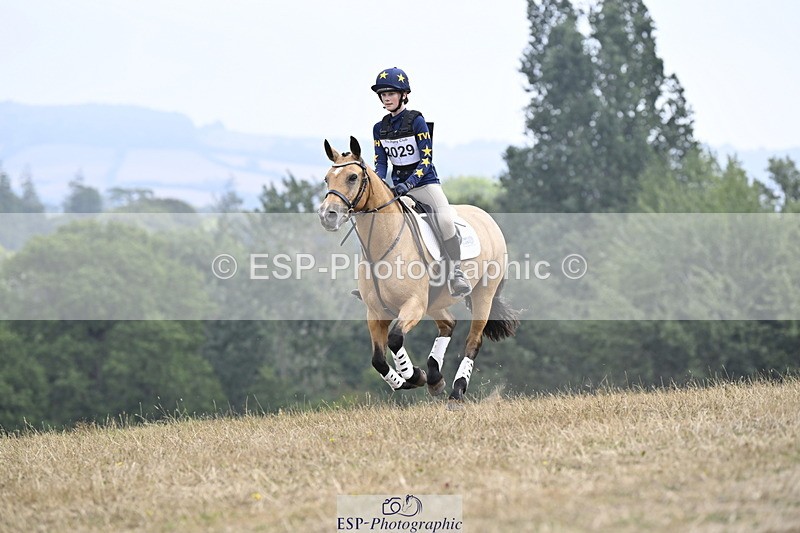 250824A-124128-36445 - 2029-Matilda.Holt-Esme