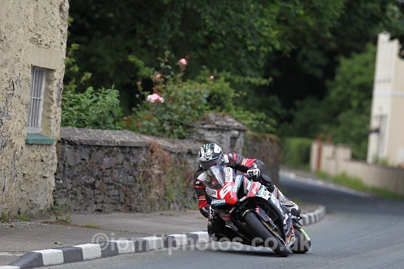  - Superstock Race