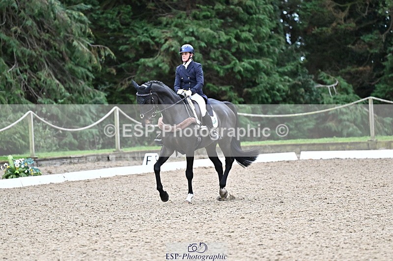 251022A-151501-00239 - C-211-Claire.Fielding