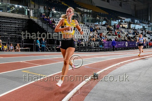 SeniorInd25-925441 - Track Female Set Two