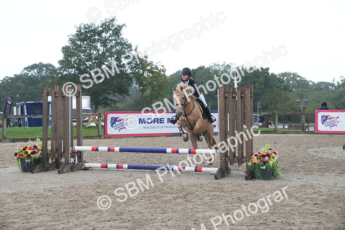 SBM_01595 - J54 - Clear Round 50cm