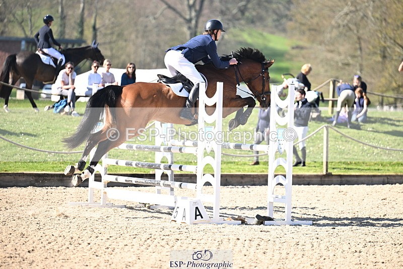 260321A-140603-00911 - 5 Newcomers 1m 10