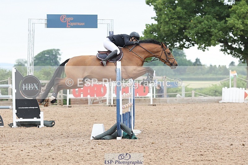 250524-130032-04884 - Cls 15 Snr Fox 1st Rnd