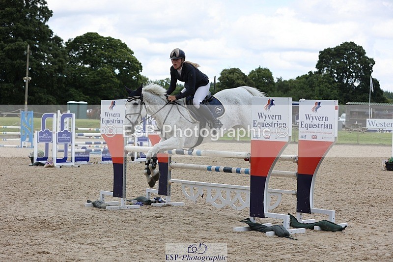 240711-122459-27075 - Cls 122 1.10m Amateur Quali