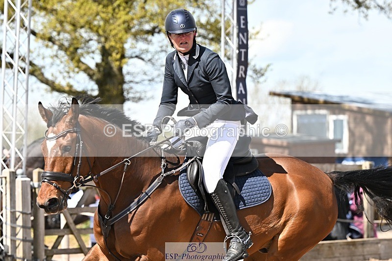 250416-132012-01027 - Cls 4 Newcomers and 1.10m