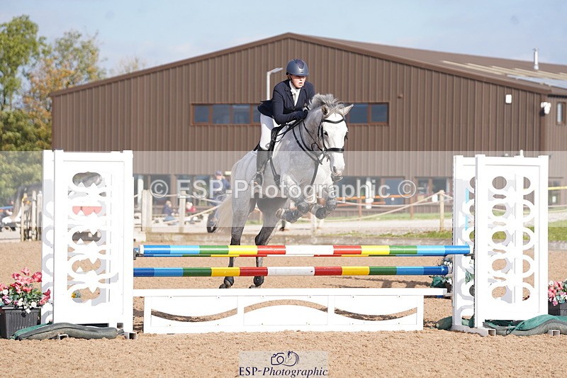 241005A-100104-04378 - SAT Cls 8 Snr British Novice & 90cm Open