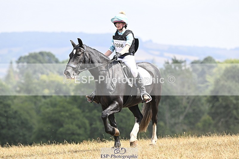 250824A-131518-36827 - 2086-Natalie.Squire-Charcoal