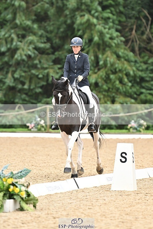 240811-111746-05139 - 189-Emma.Jenkinson-Fleur.C