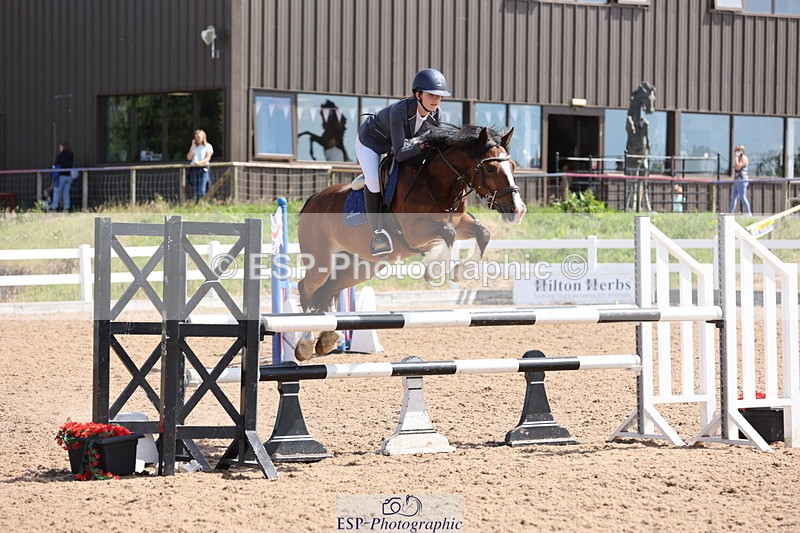 240629A-104321-04243 - Cls 17 Discovery and 90cm Open