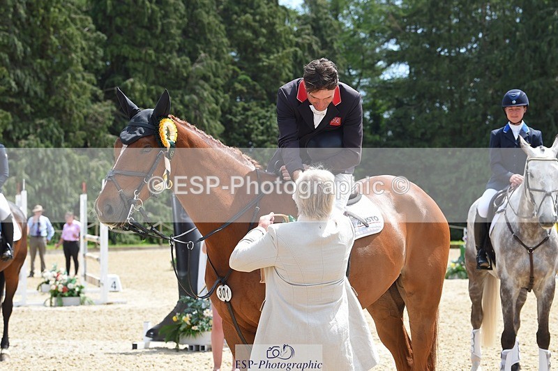 230528-133504-16004 - 3* Presentations