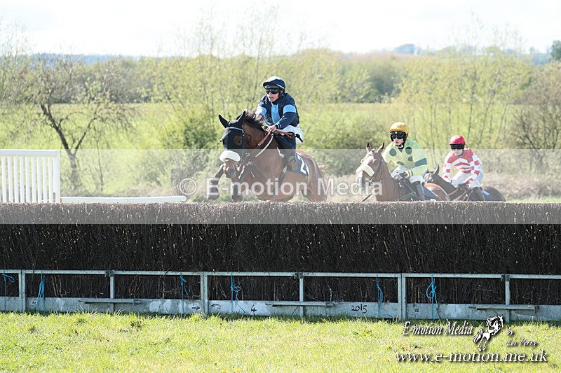 PtP 210425  982 - Paxford Races Easter Monday 21/04/25