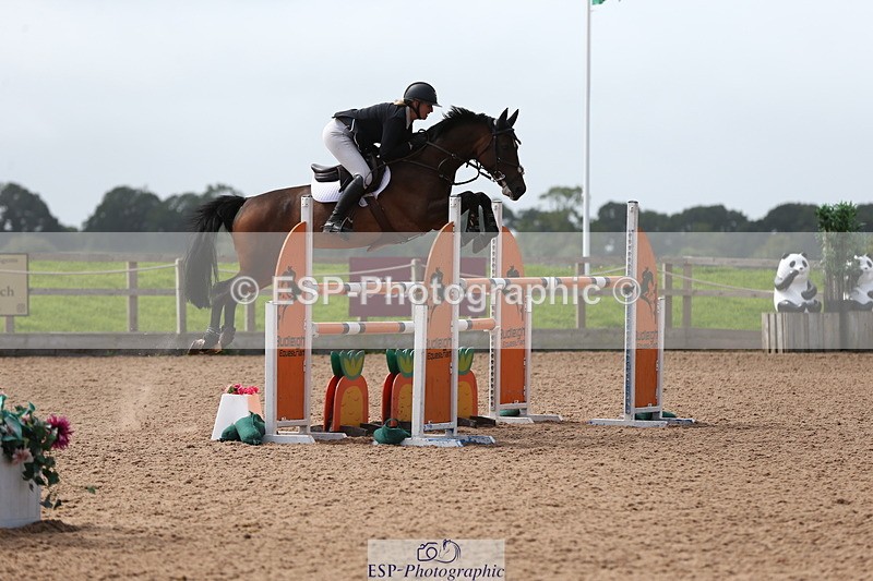 230812A-122841-08958 - Cls 32 Foxhunter