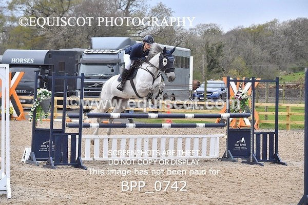 BPP_0742 - CLASS 9 SAT Senior Newcomers/ 1.10m Open