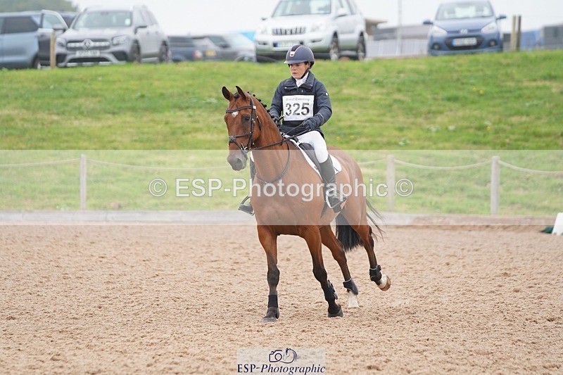 240901A-121652-07432 - 325-Julia.Knight-Jones-JANNES