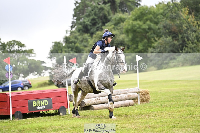 240825X-175142-38264 - 80cm XC 17.30 to End