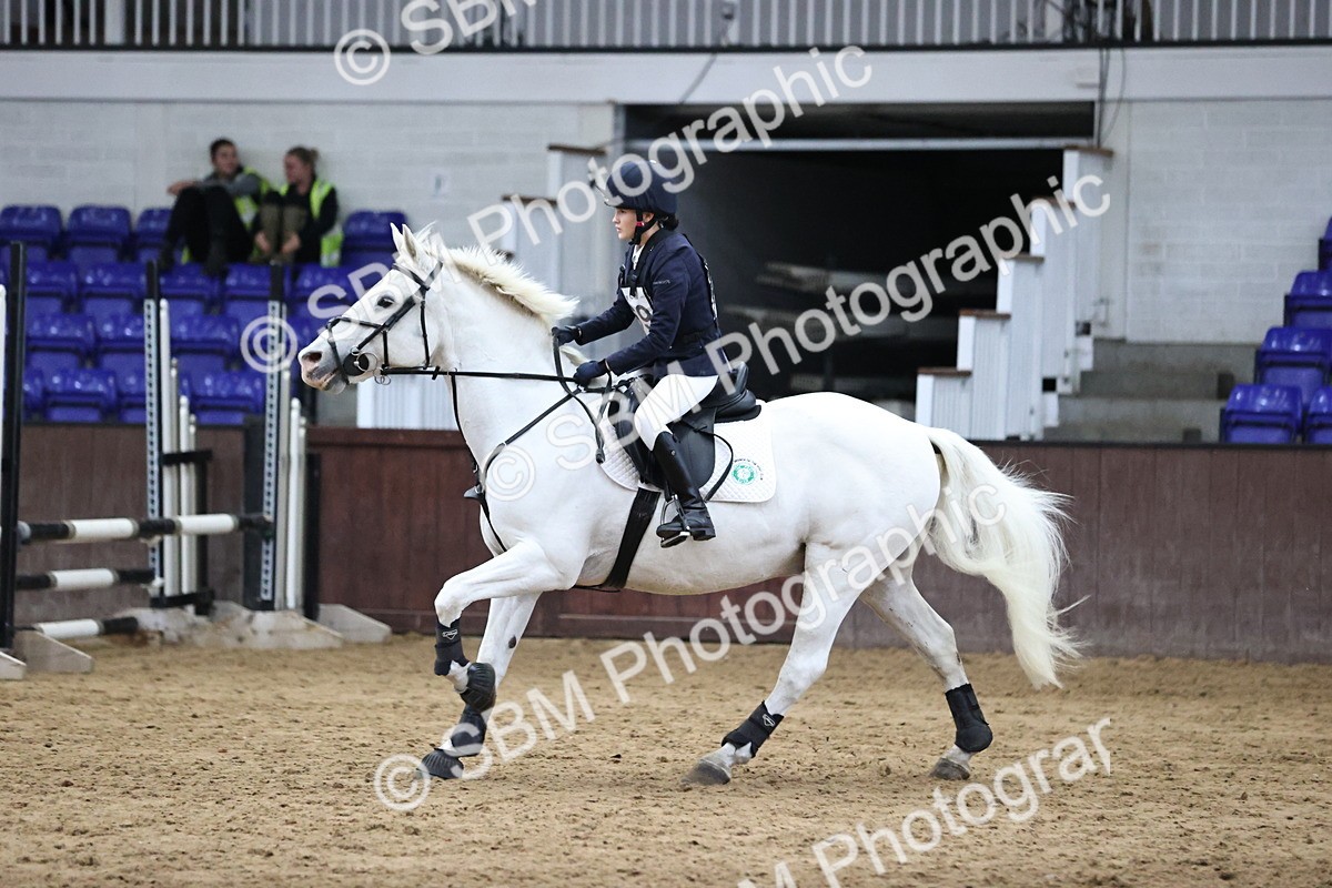 SBM_001752 - Class 5 - Henlow Veterinary Hospital 70cm